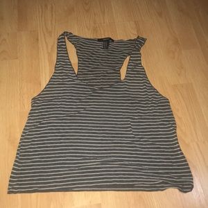 loose flowy tank top